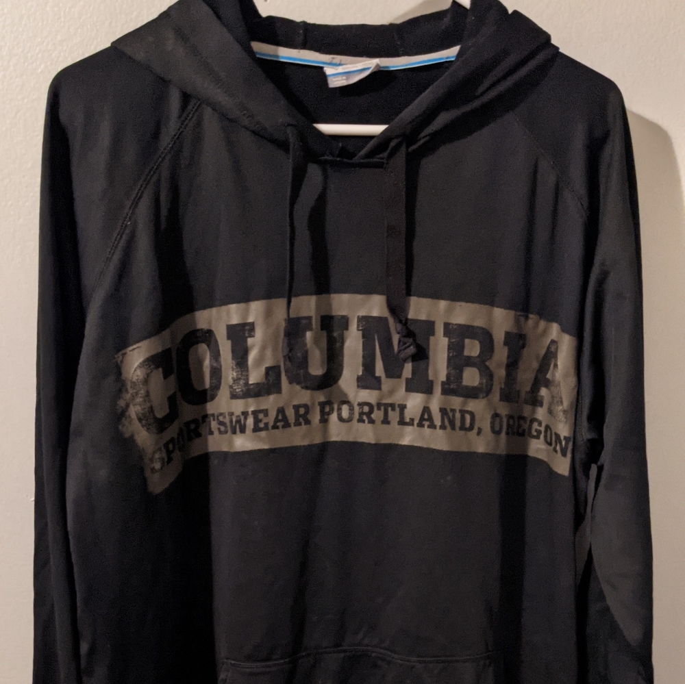 Columbia sweatshirt